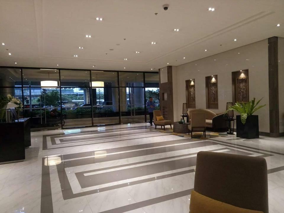 Eighty One Newport Boulevard マニラ市 エクステリア 写真